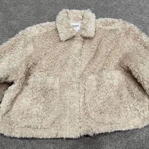 Abercrombie & Fitch Faux Fur Crop Jacket